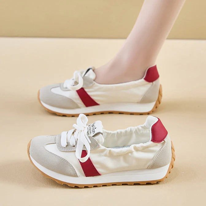 Yumuşak Tabanlı, Esnek ve Şık: Günlük Kullanıma Uygun Ortopedik Sneaker